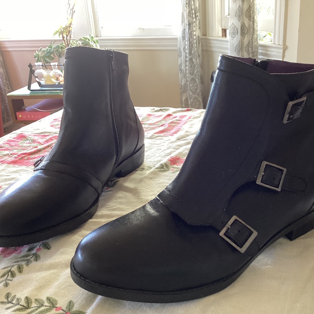 David Tate Black Leather Women’s Booties Size 11W